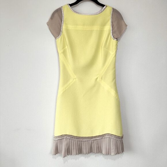 Badgley Mischka Yellow Sheath Day Dress with Cap Sleeves - Picture 1 of 10